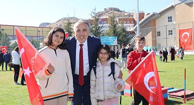 Nevşehir’de 29 Ekim Cumhuriyet Bayramı Kutlandı